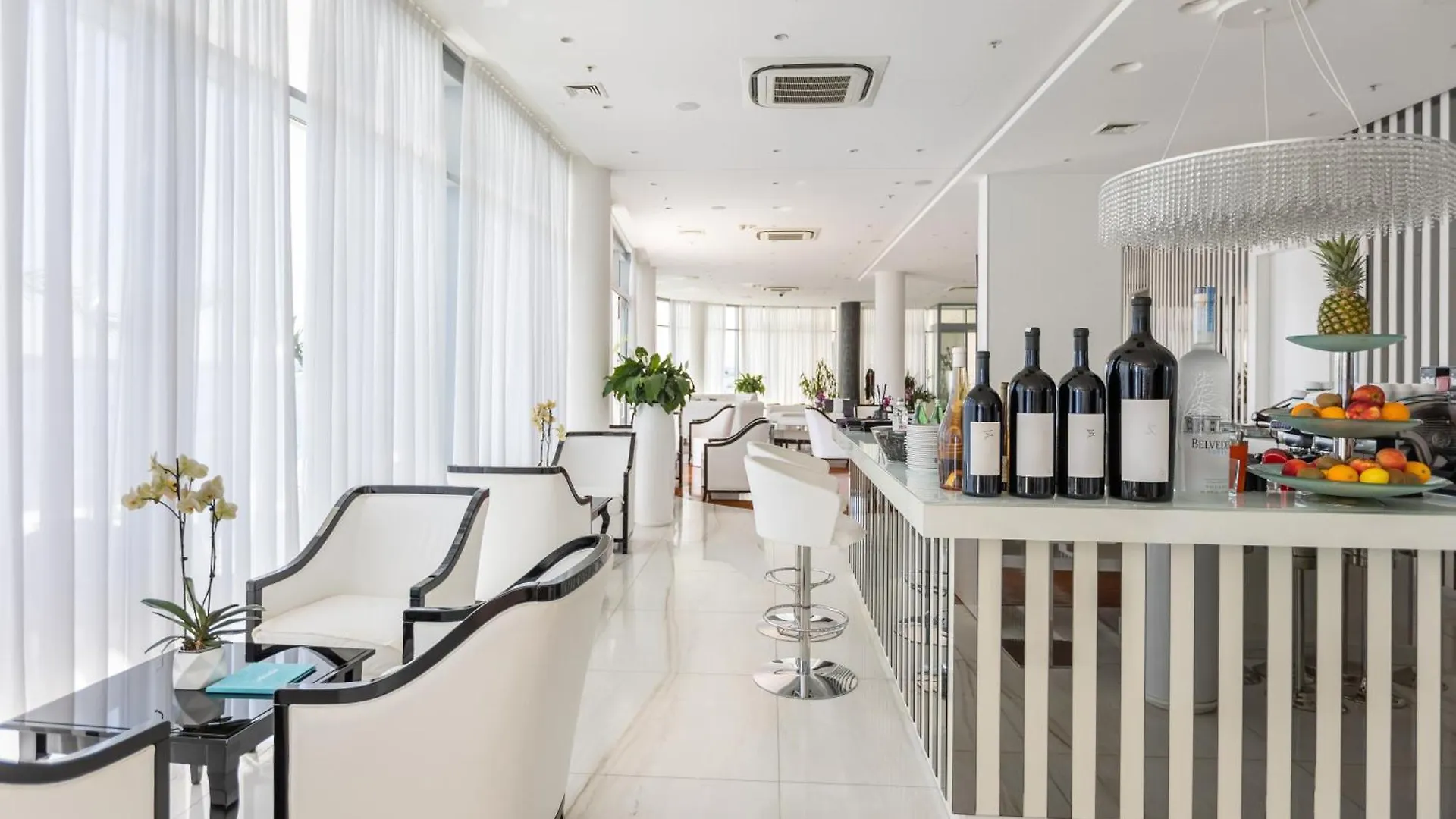 Luxury Hotel Amabilis 塞尔瑟