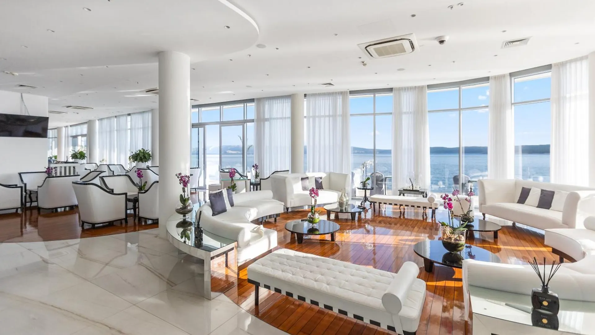 Luxury Hotel Amabilis 塞尔瑟