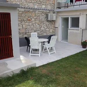 Apartman Nika Pula